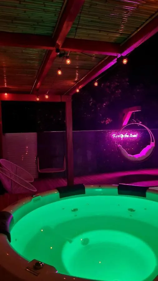 Florianópolis Casa 4 Quartos Com Piscina E Jacuzzi Em Jurere ברזיל