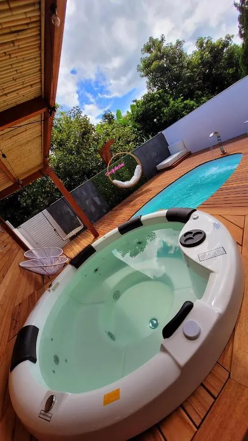 Florianópolis Casa 4 Quartos Com Piscina E Jacuzzi Em Jurere בית נופש