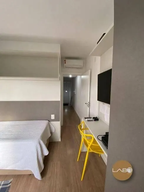 Casa 4 Quartos Com Piscina E Jacuzzi Em Jurere Florianopolis Brazil