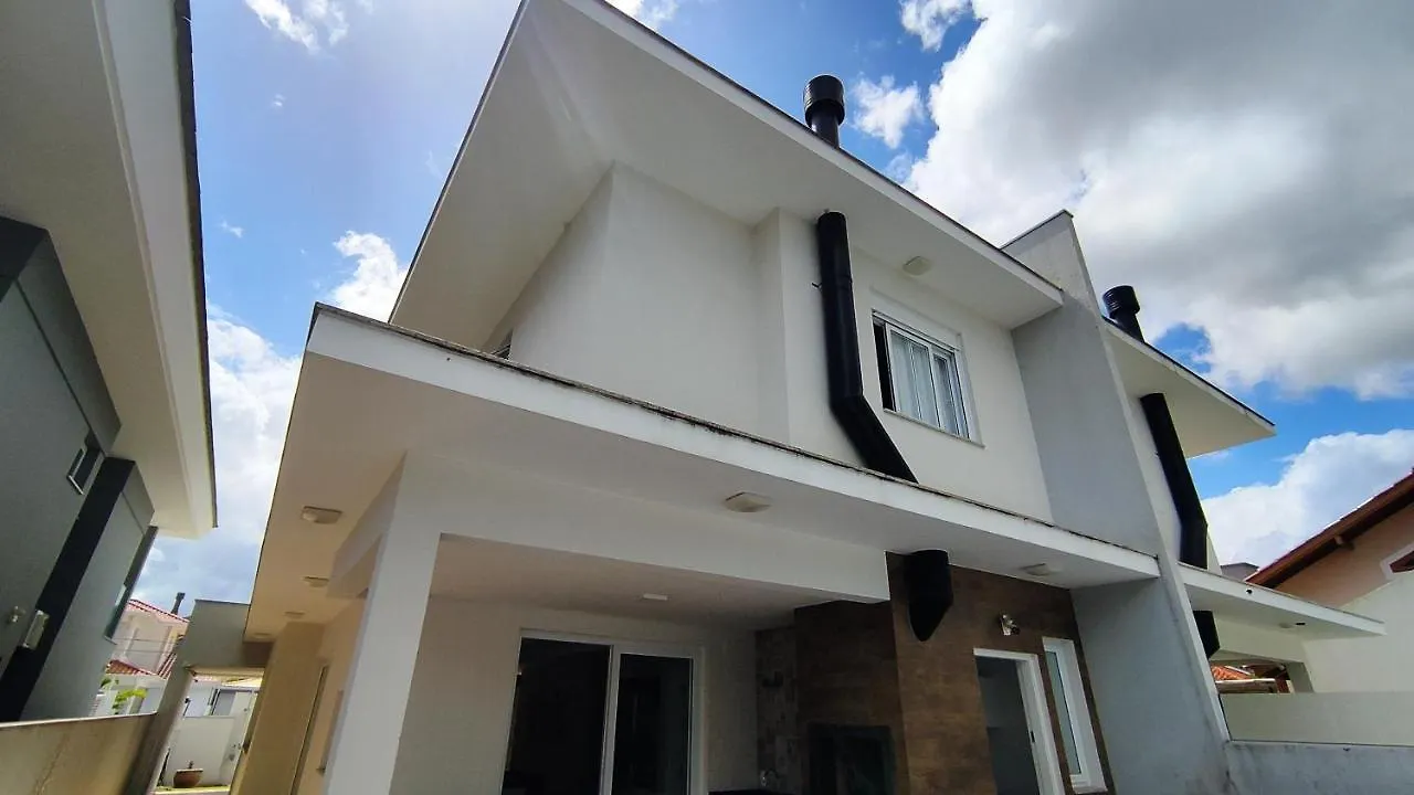 Casa 4 Quartos Com Piscina E Jacuzzi Em Jurere Florianopolis